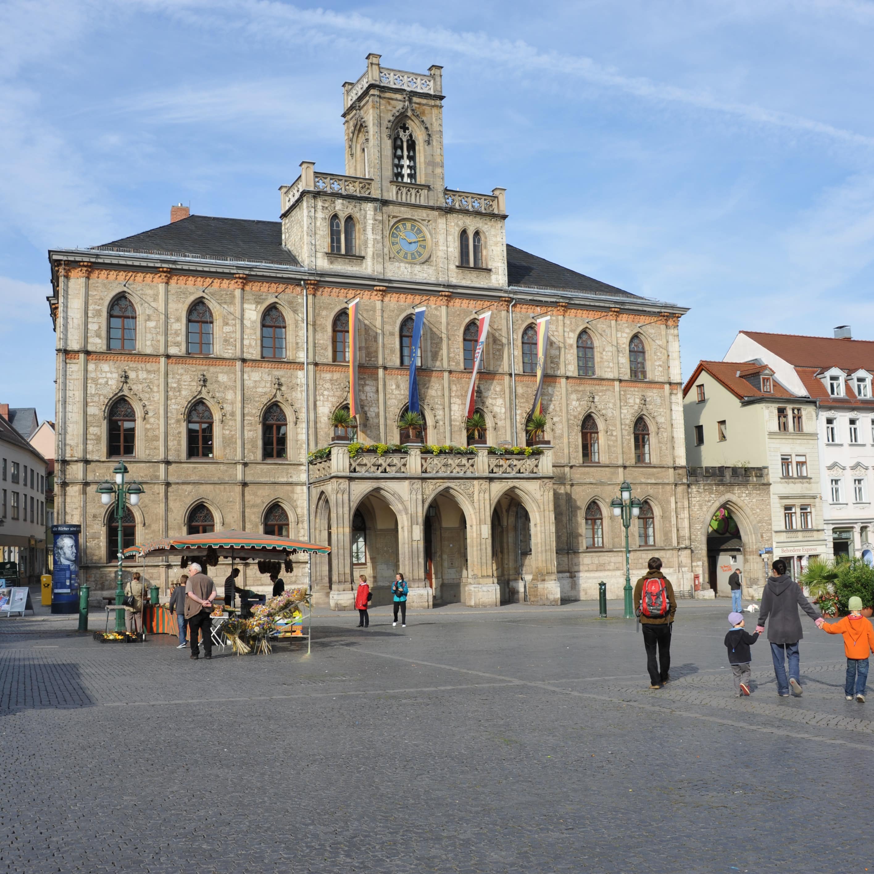 Marktplatz vor dem Weimarer Rathaus
